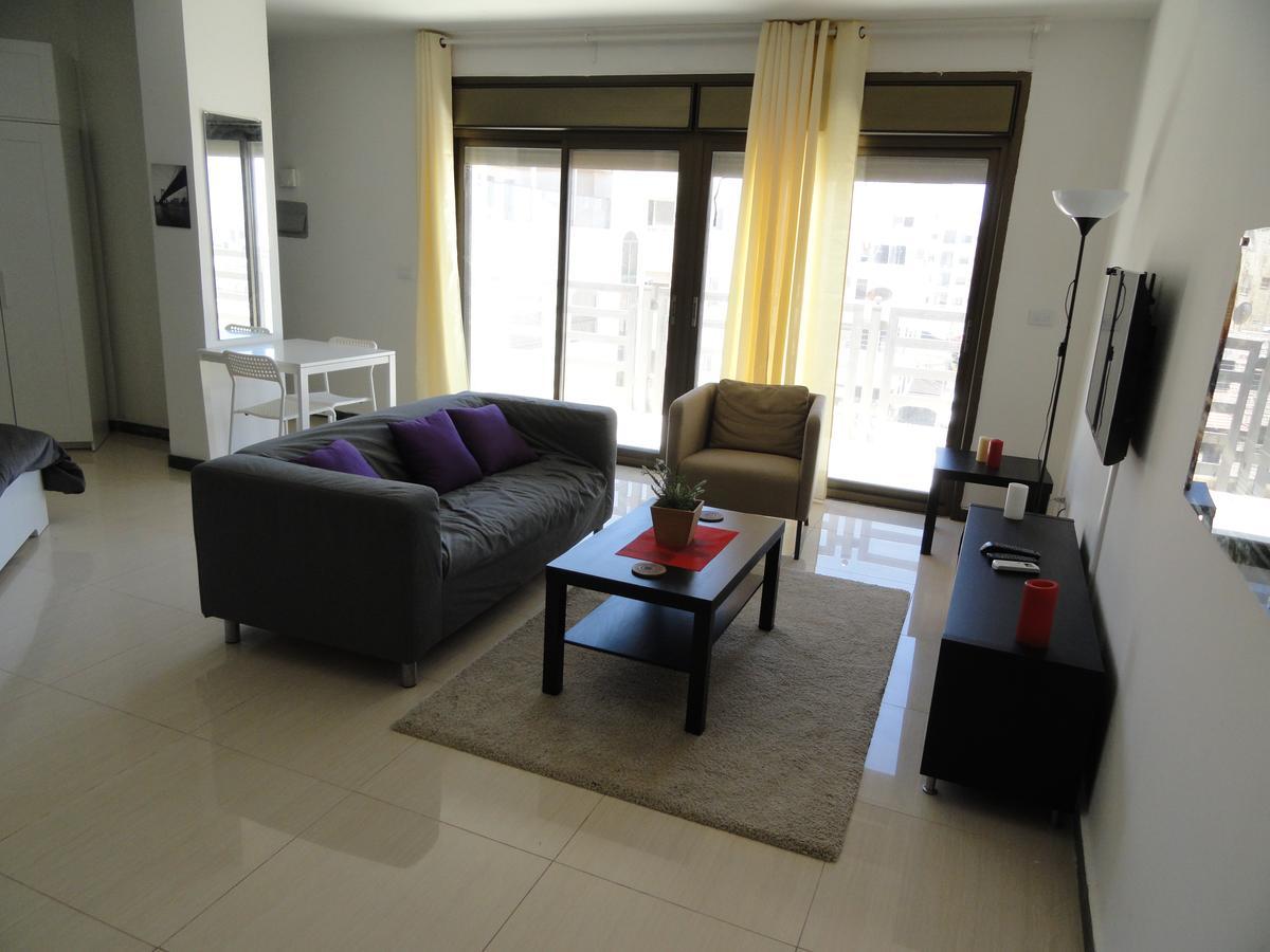 Diyarkom Apartment Amán Exterior foto